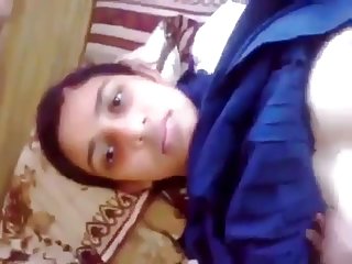 شوهر, راه اندازی دوربین مخفی در اتاق خواب و در حال حاضر طول می کشد سکس تصویری فارسی خصوصی خود را خانه جنسیت